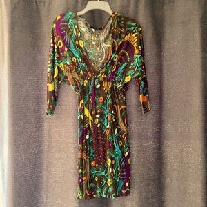Women’s 3/4 sleeve tunic